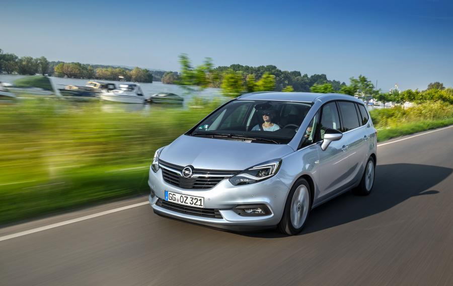  Opel Zafira 2016 года  (фото 29 из 35)